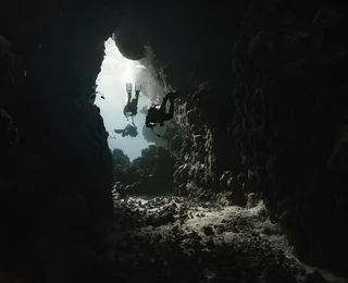Tenglong Cave