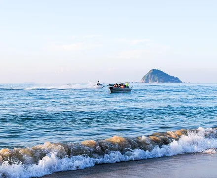 Dameisha Beach Park