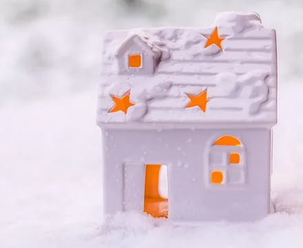 Porcelain House