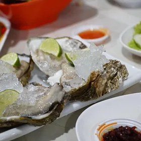 Oyster omelette (hailijian)