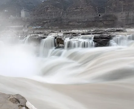 Hukou Waterfall (Shaanxi side)