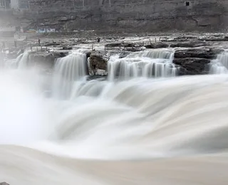 Hukou Waterfall (Shaanxi side)