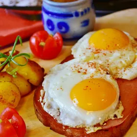 Egg-wrapped potato